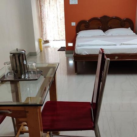 Sibi Lodge Coimbatore Zewnętrze zdjęcie