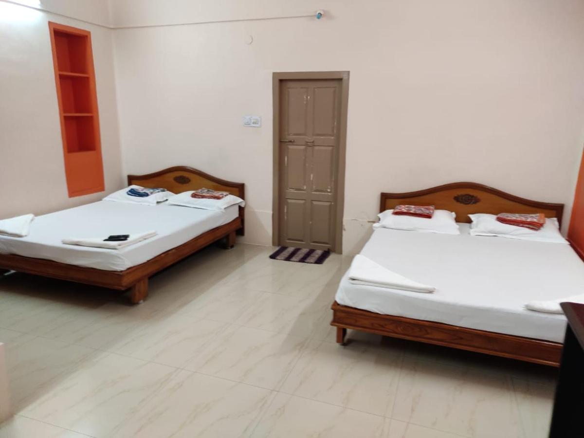 Sibi Lodge Coimbatore Zewnętrze zdjęcie