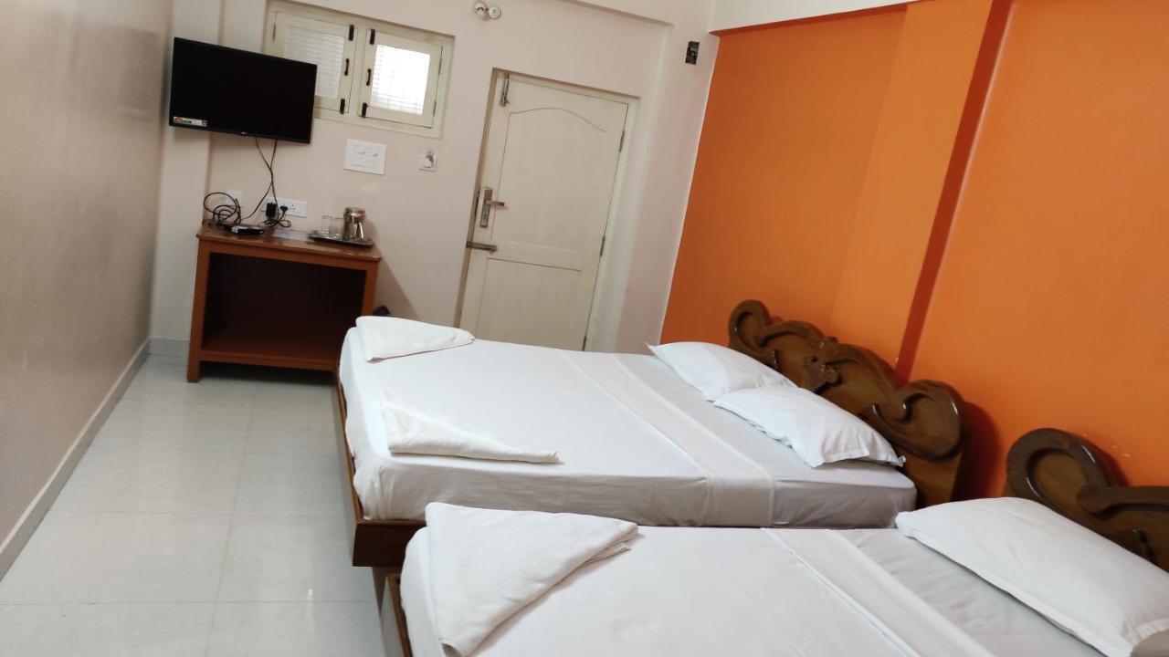 Sibi Lodge Coimbatore Zewnętrze zdjęcie