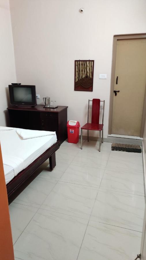 Sibi Lodge Coimbatore Zewnętrze zdjęcie
