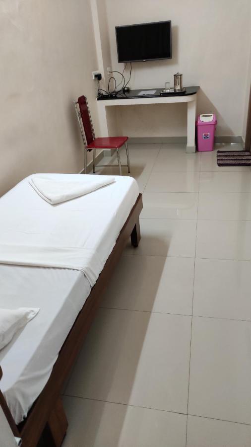 Sibi Lodge Coimbatore Zewnętrze zdjęcie