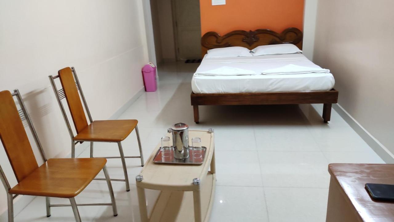Sibi Lodge Coimbatore Zewnętrze zdjęcie